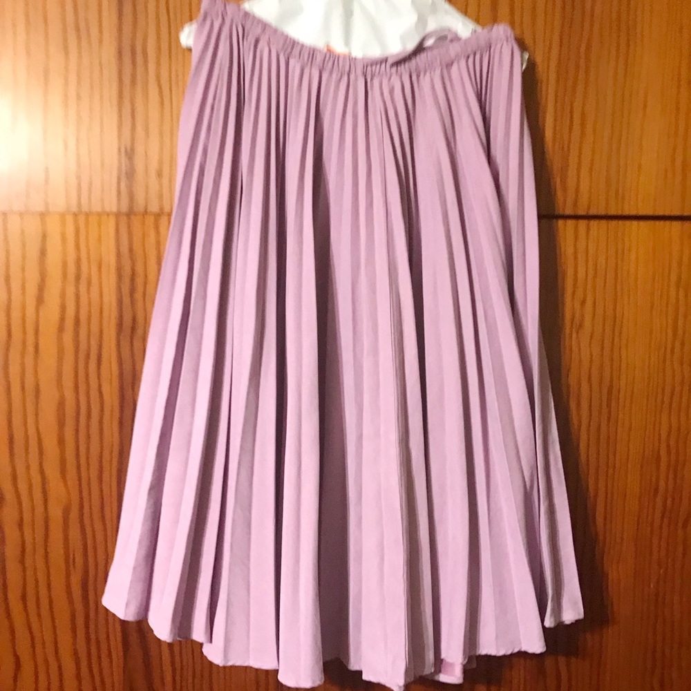 🌸 PLEATED SKIRT🌸